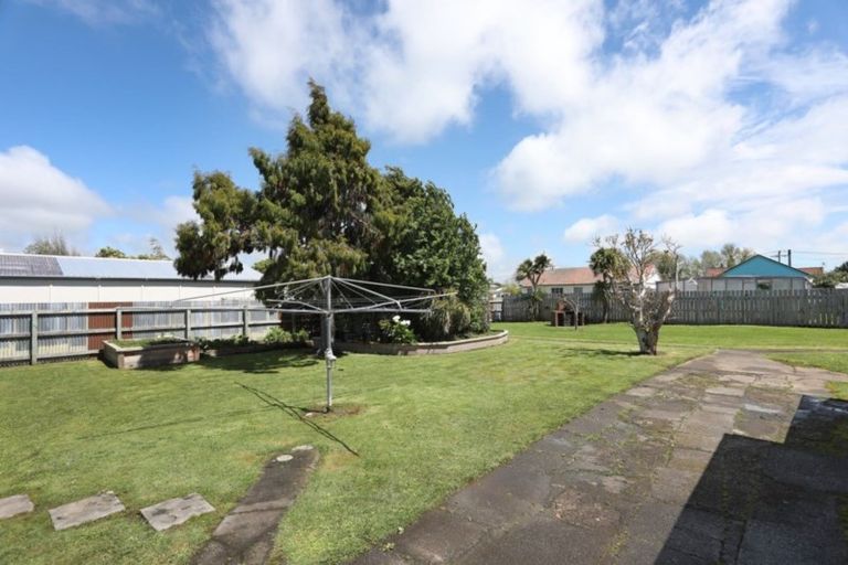 Photo of property in 18 Blackwell Street, Marton, 4710