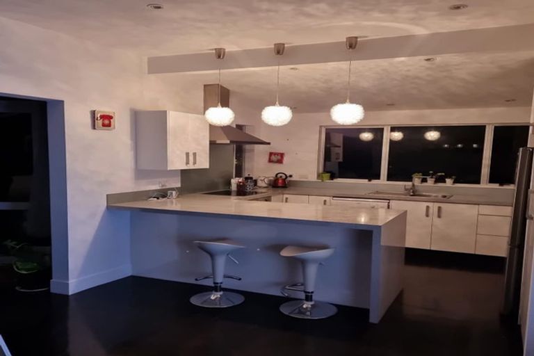 Photo of property in 105 View Road, Houghton Bay, Wellington, 6023