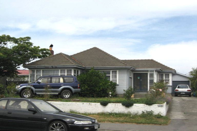 Photo of property in 202 Weston Road, St Albans, Christchurch, 8052