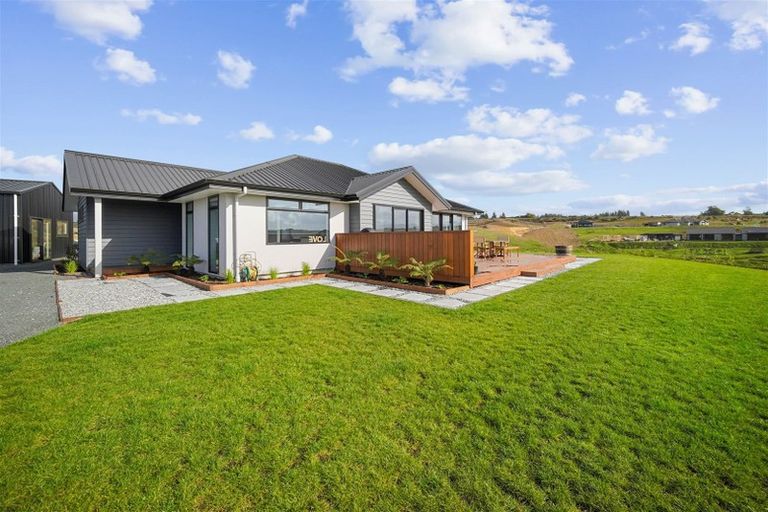 Photo of property in 74 Tiro Kina Road, Tasman, Upper Moutere, 7175