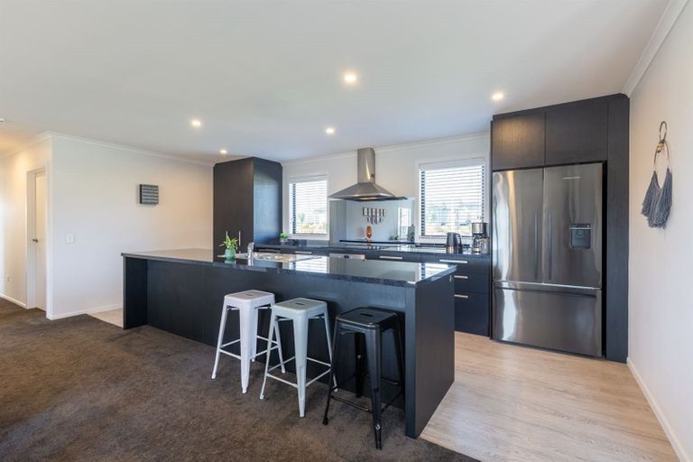 Photo of property in 4 Les Wakefield Road, Mapua, 7005