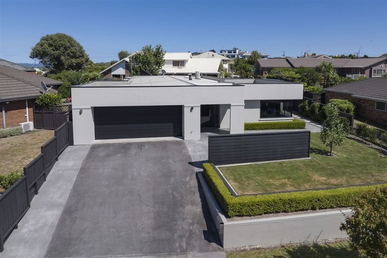 Photo of property in 6 Munro Place, Flagstaff, Hamilton, 3210