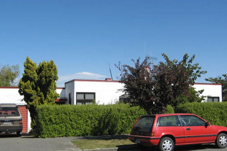 Photo of property in 22 Hill View Crescent, Highfield, Timaru, 7910
