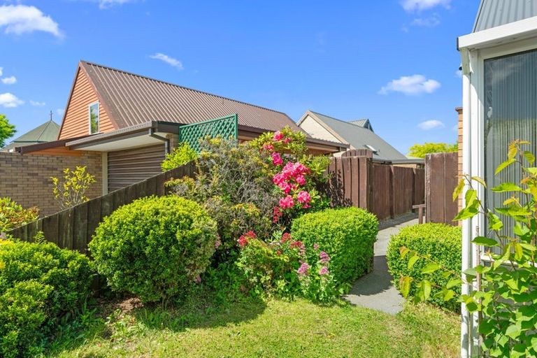 Photo of property in 144 Withells Road, Avonhead, Christchurch, 8042