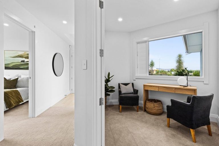 Photo of property in 129 Middle Road, Havelock North, 4130