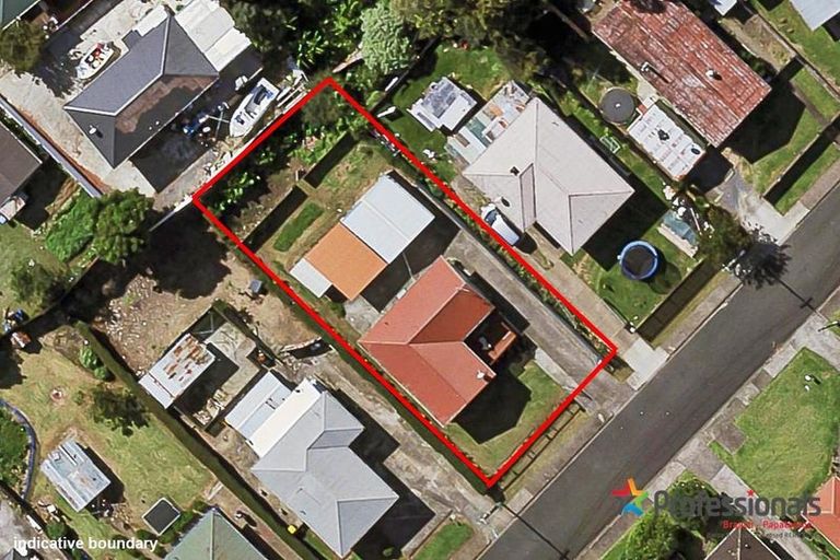 Photo of property in 9 Cooper Crescent, Otara, Auckland, 2023