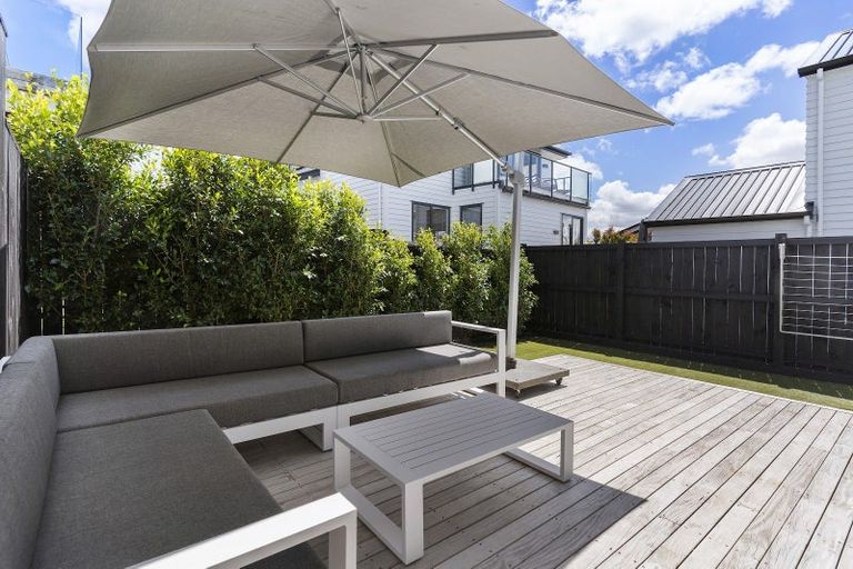 Photo of property in 4b Treloar Crescent, Hobsonville, Auckland, 0616
