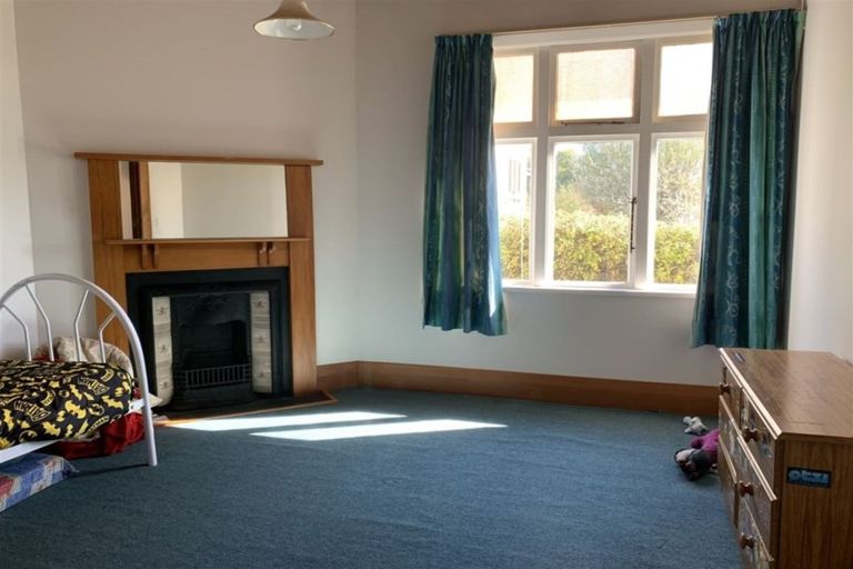 Photo of property in 16 Clifton Terrace, West End, Timaru, 7910