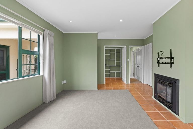 Photo of property in 199 Frimley Oaks, Frimley, Hastings, 4120