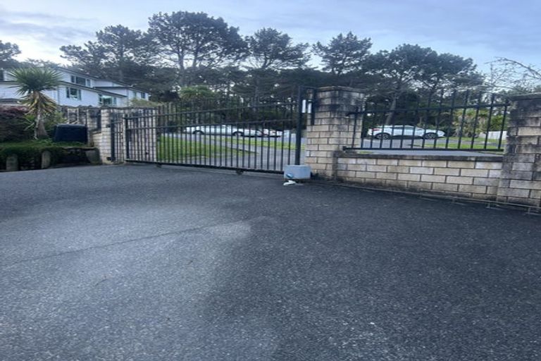 Photo of property in 30 Silver Moon Road, Albany Heights, Auckland, 0632