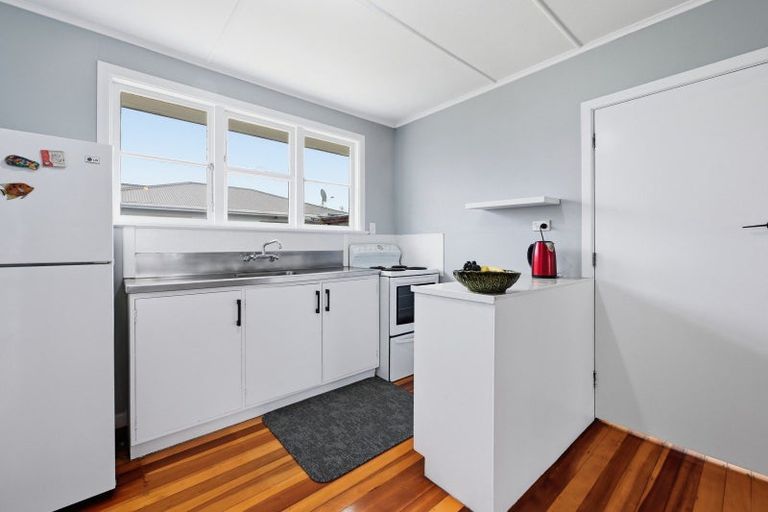 Photo of property in 6 Haynes Crescent, Sunnybrook, Rotorua, 3015