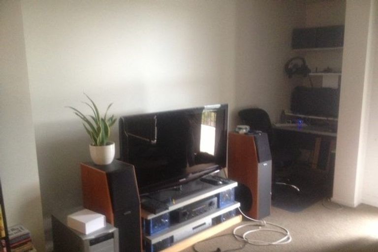 Photo of property in 9/28 The Avenue, Albany, Auckland, 0632