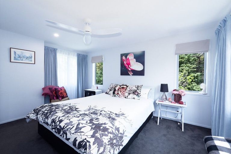 Photo of property in 30 Totara Heights Way, Paihia, 0200