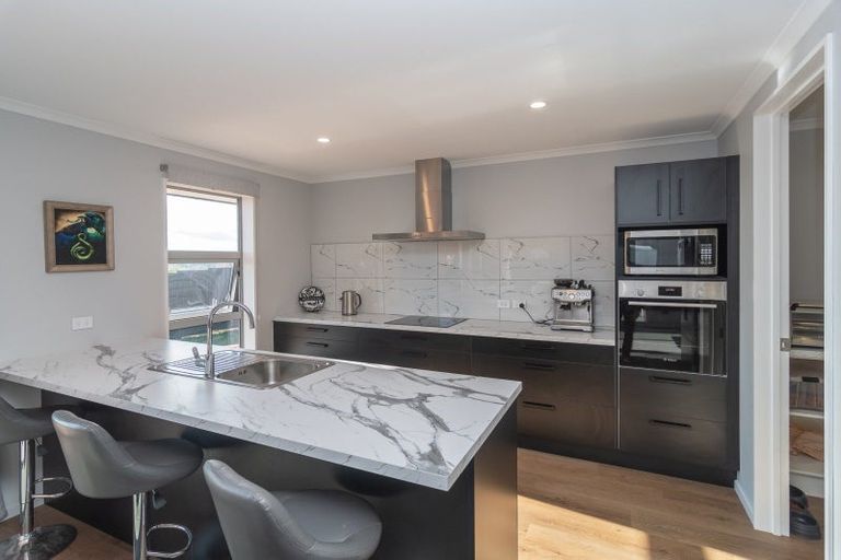 Photo of property in 23 Manse Road, Pleasant Point, 7903