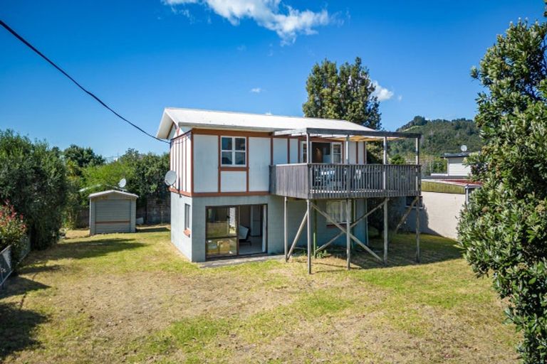 Photo of property in 210 Given Avenue, Whangamata, 3620