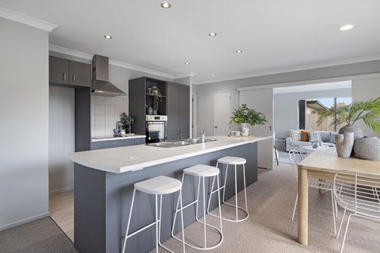 Photo of property in 23 Lisa Place, Brookfield, Tauranga, 3110