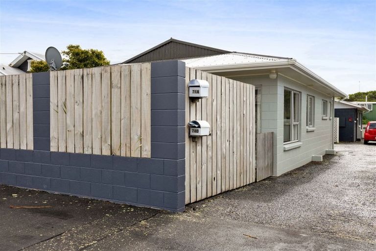 Photo of property in 74a Barrett Street, Westown, New Plymouth, 4310