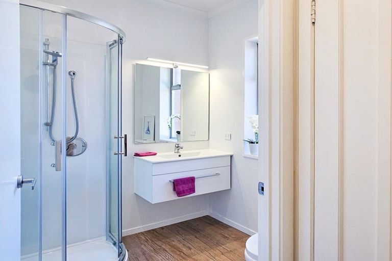 Photo of property in 192 Gladstone Road, Dalmore, Dunedin, 9010