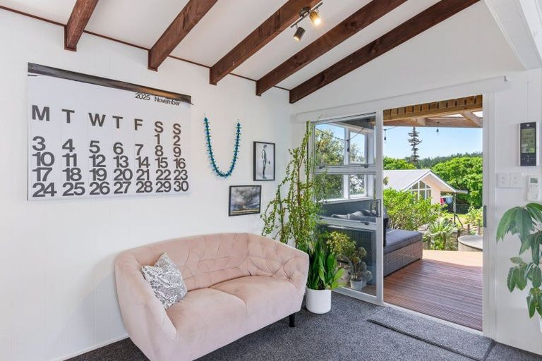 Photo of property in 628 Waitarere Beach Road, Waitarere Beach, Levin, 5510