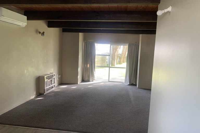 Photo of property in 7 Attlee Place, Gisborne, 4010