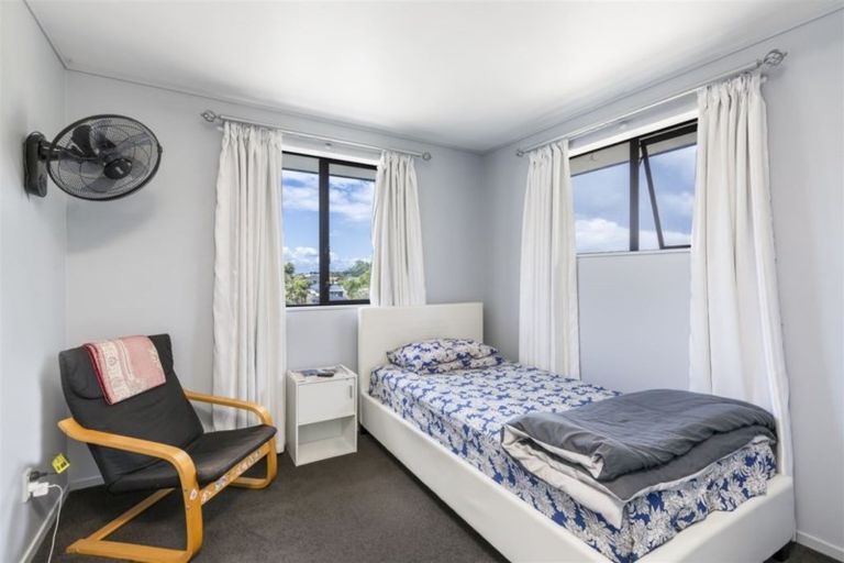 Photo of property in 21 Springtime Crescent, Stanmore Bay, Whangaparaoa, 0932