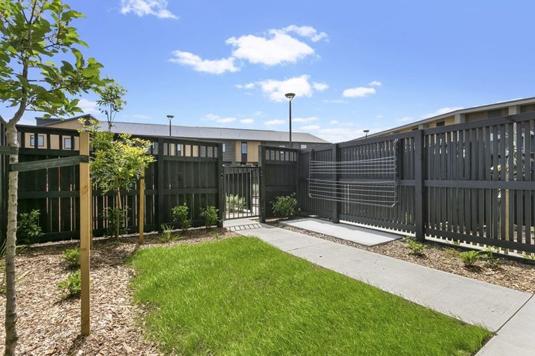Photo of property in 20 Vasi Drive, Hobsonville, Auckland, 0616