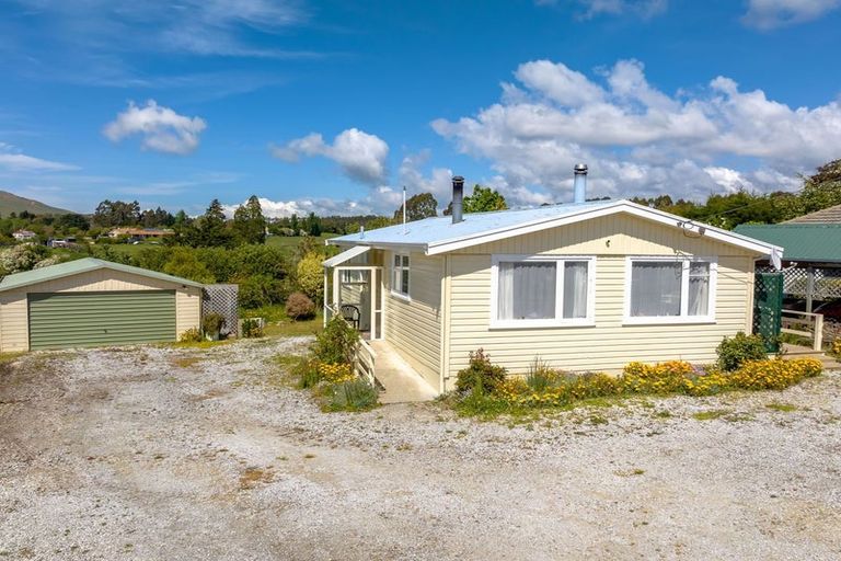 Photo of property in 118 District Road, Palmerston, 9430