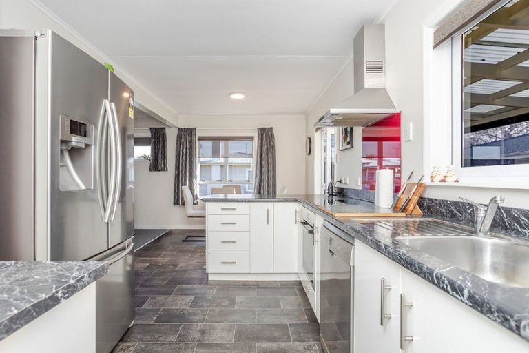 Photo of property in 41 Trafalgar Street, Dannevirke, 4930