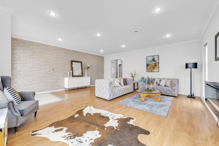 Photo of property in 69 Castlederg Drive, Flat Bush, Auckland, 2019