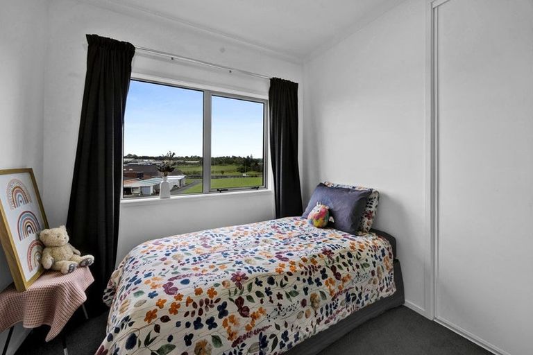 Photo of property in 5a Hinz Lane, Bell Block, New Plymouth, 4312