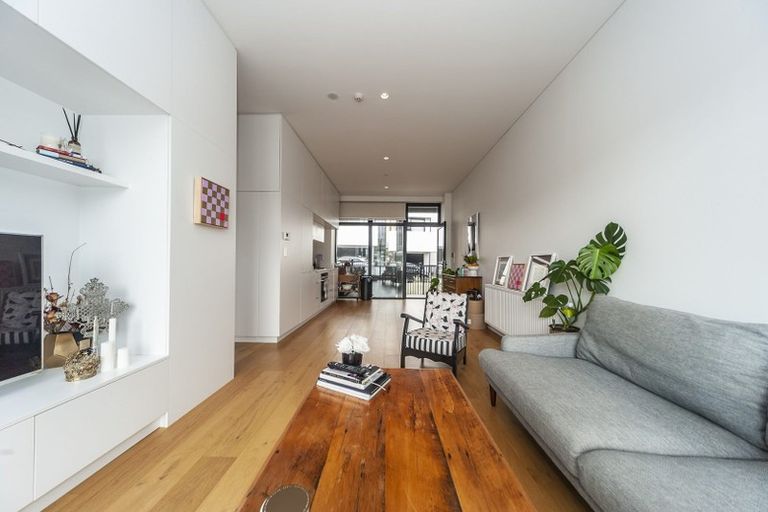 Photo of property in 202/11 Jean Caldwell Way, Island Bay, 6023