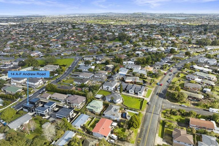 Photo of property in 14d Andrew Road, Howick, Auckland, 2010