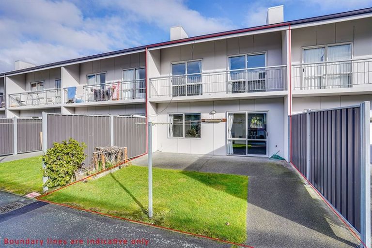 Photo of property in 4/336 Lincoln Road, Addington, Christchurch, 8024