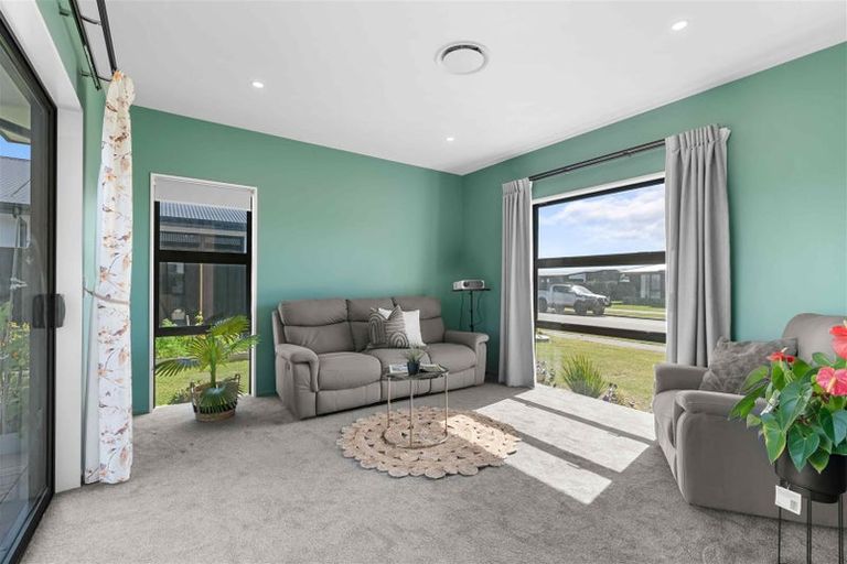 Photo of property in 4 Tussle Grove, Halswell, Christchurch, 8025