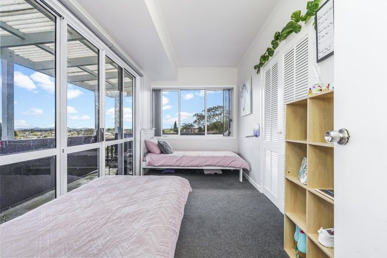 Photo of property in 76 Forest Lake Road, Forest Lake, Hamilton, 3200