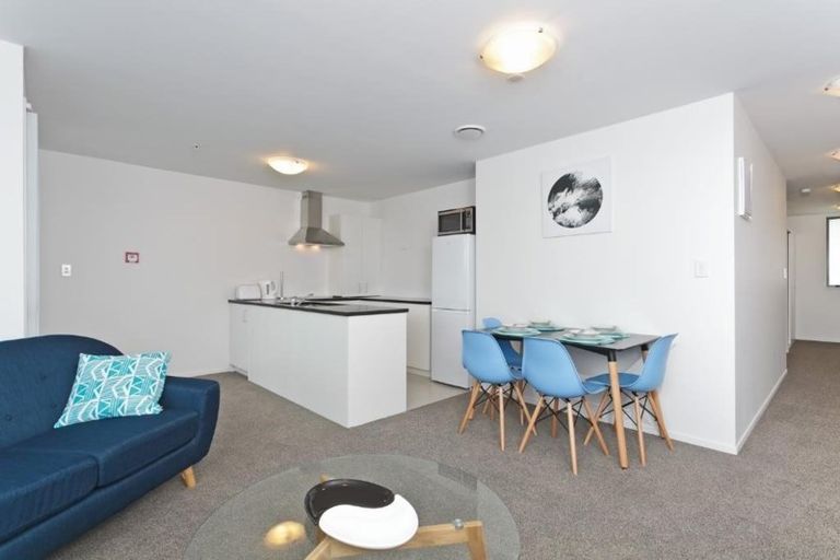 Photo of property in 6/26 Railway Street West, Papakura, 2110