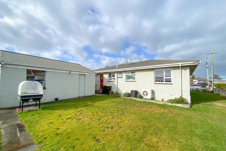 Photo of property in 15 Charlton Road, Gore, 9710