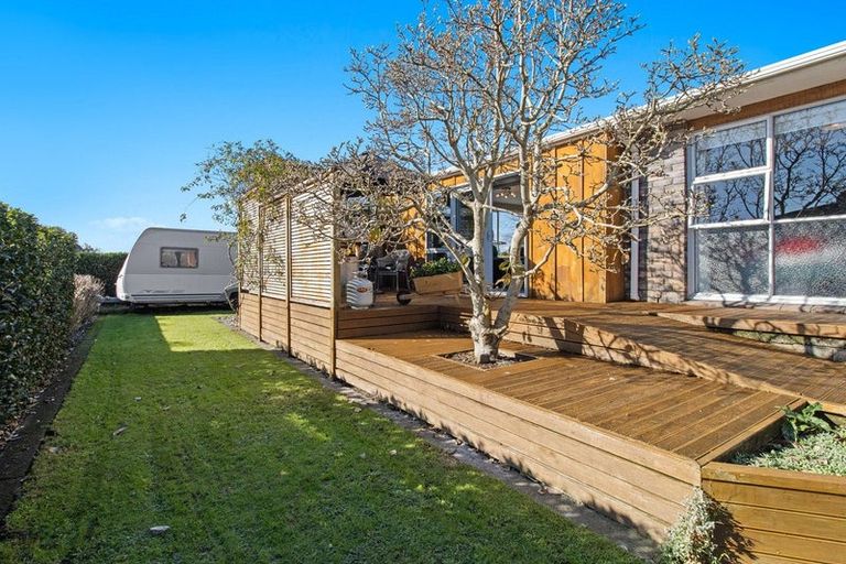 Photo of property in 5 Smeaton Road, Bell Block, New Plymouth, 4312