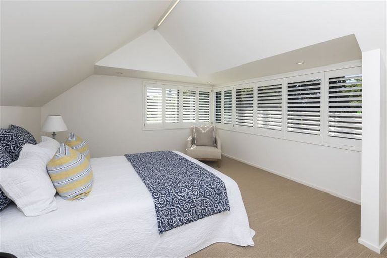 Photo of property in 15b Waiwetu Street, Fendalton, Christchurch, 8052