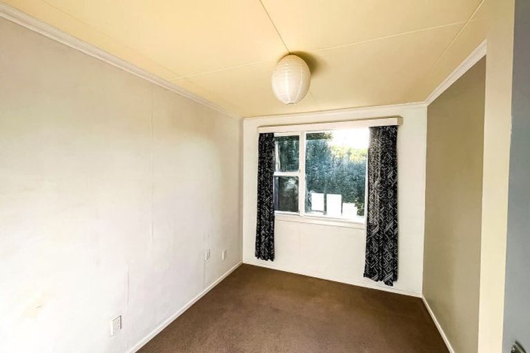 Photo of property in 19 Scott Street, Tuatapere, 9620