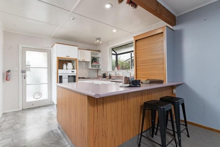 Photo of property in 16 Fergusson Street, Solway, Masterton, 5810