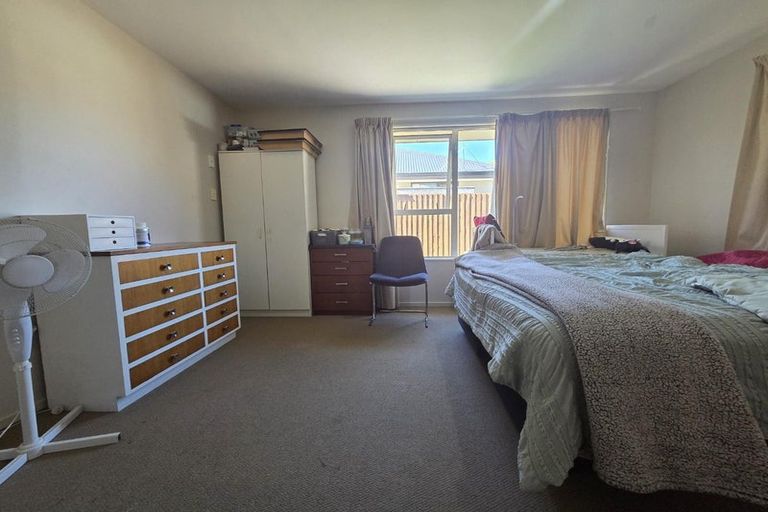 Photo of property in 17a Thistledown Place, Woolston, Christchurch, 8062