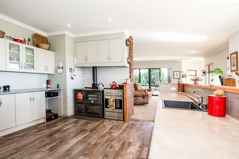 Photo of property in 1695 Dartmoor Road, Dartmoor, Napier, 4186