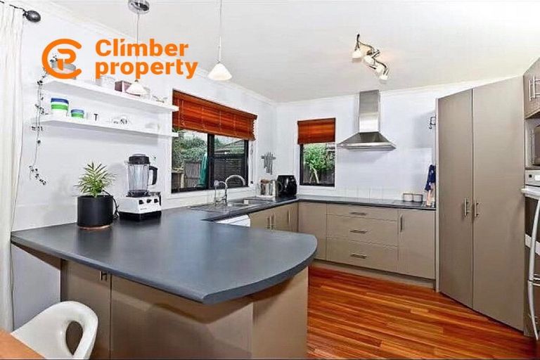 Photo of property in 6 Everton Place, Grandview Heights, Hamilton, 3200