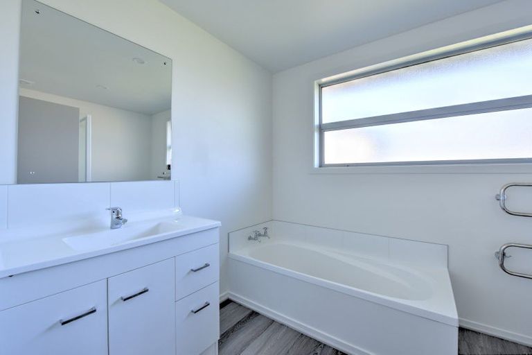 Photo of property in 18a Oxford Street, East Gore, Gore, 9710