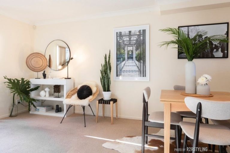 Photo of property in 21a Percy Dyett Drive, Karori, Wellington, 6012