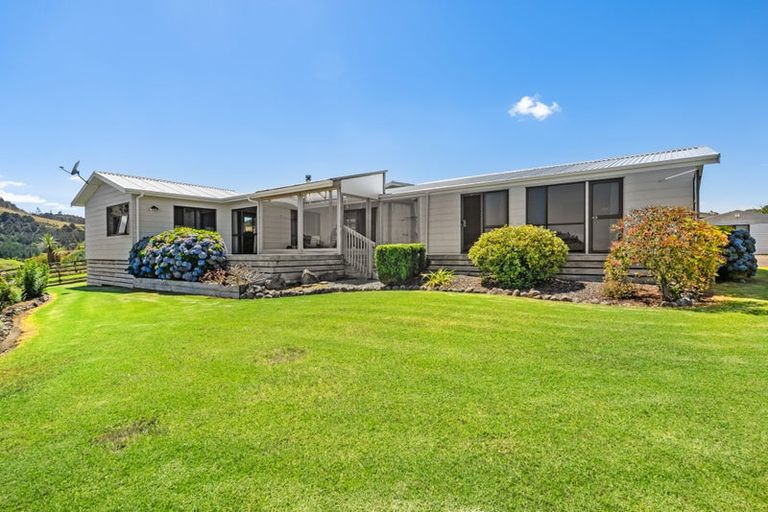 Photo of property in 292 Pipiwai Road, Ngararatunua, Whangarei, 0176