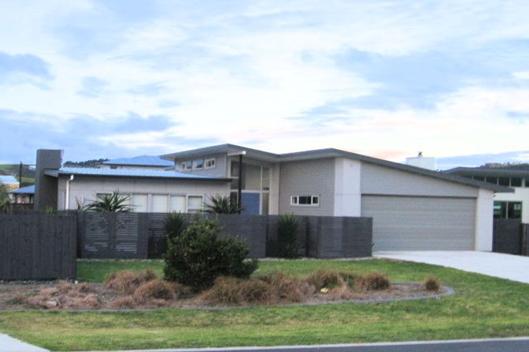 Photo of property in 39 Tohora Crescent, Omaha, Warkworth, 0986