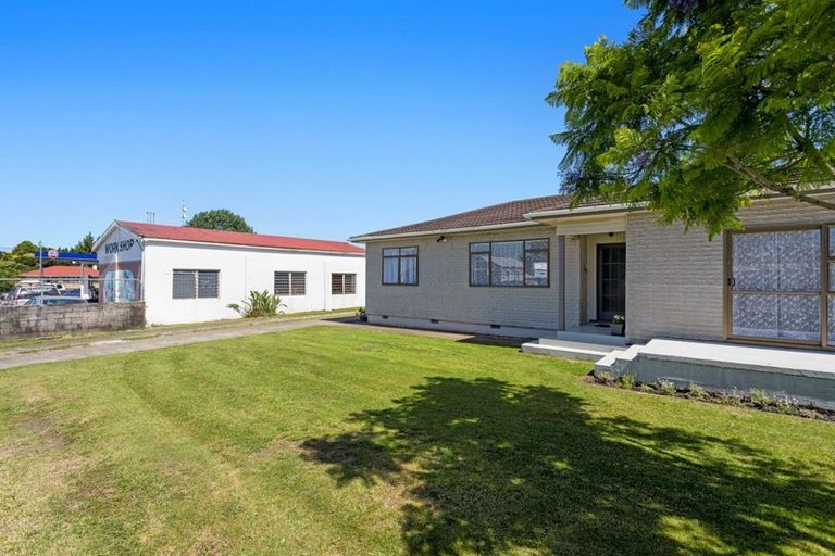 Photo of property in 1 Mckenzie Street, Taneatua, 3123