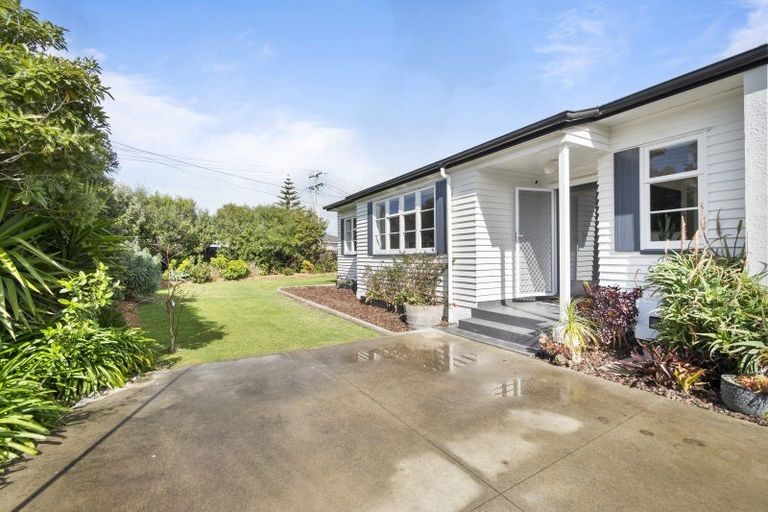 Photo of property in 10 Lytton Street, Feilding, 4702